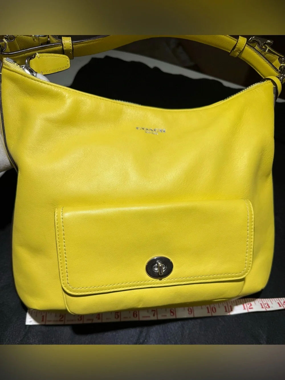 COACH Legacy Leather Courtenay Hobo Shoulder bag, turnlock 22381 Yellow